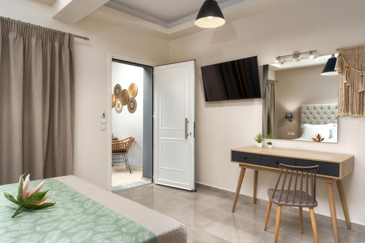 Iris & Rhea Junior Suites Планос Екстер'єр фото