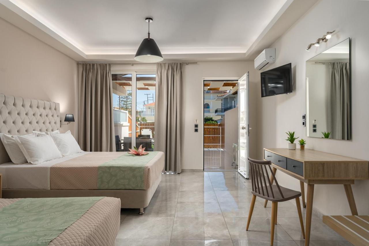 Iris & Rhea Junior Suites Планос Екстер'єр фото