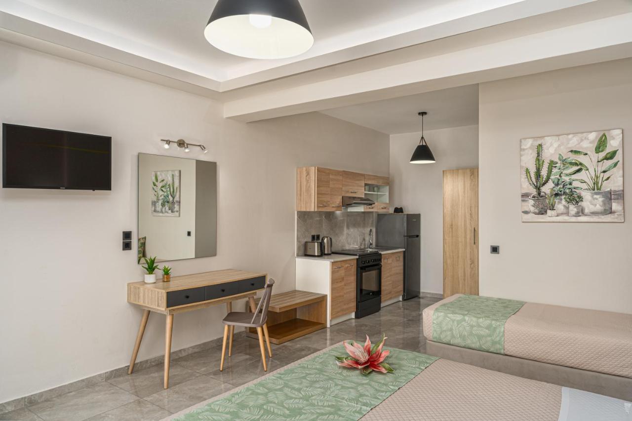 Iris & Rhea Junior Suites Планос Екстер'єр фото