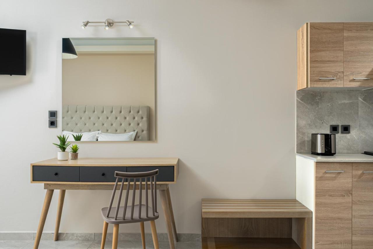 Iris & Rhea Junior Suites Планос Екстер'єр фото